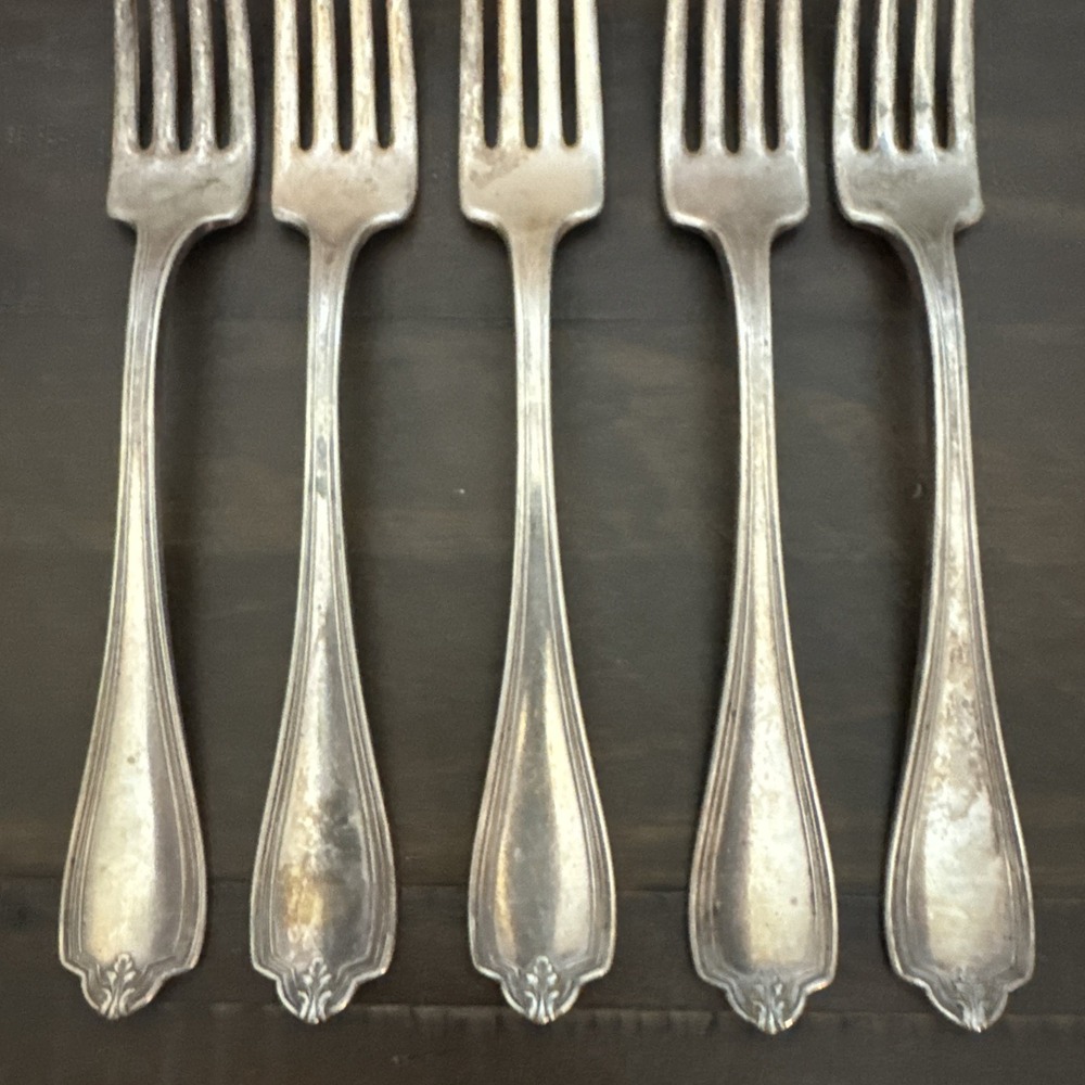 International Silver Silverplate BILTMORE Dinner Forks Set. Of 5 - Picture 6 of 8